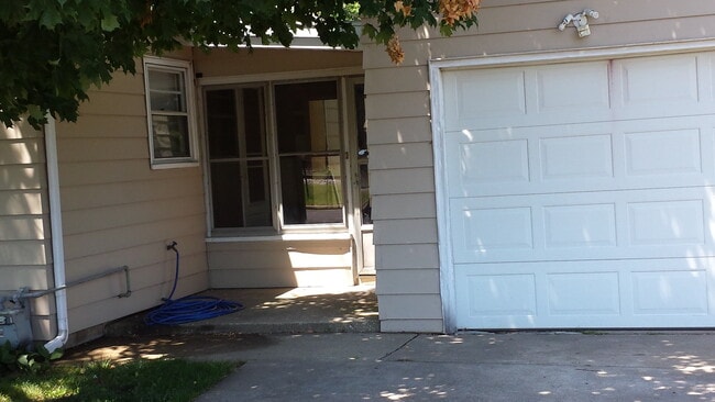 Photo - 151 Allison St