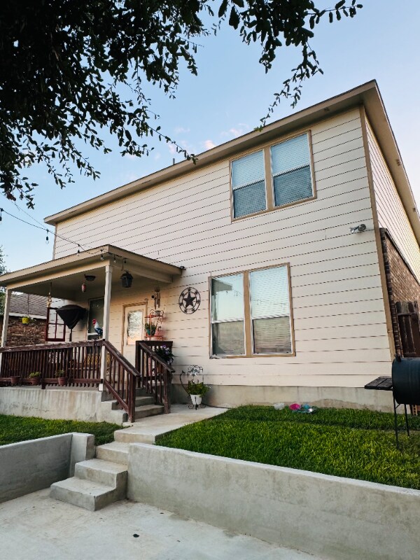 3218 Comal Springs House House Rental in San Antonio, TX