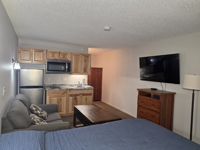 Photo - 590 Spruce Unit 100