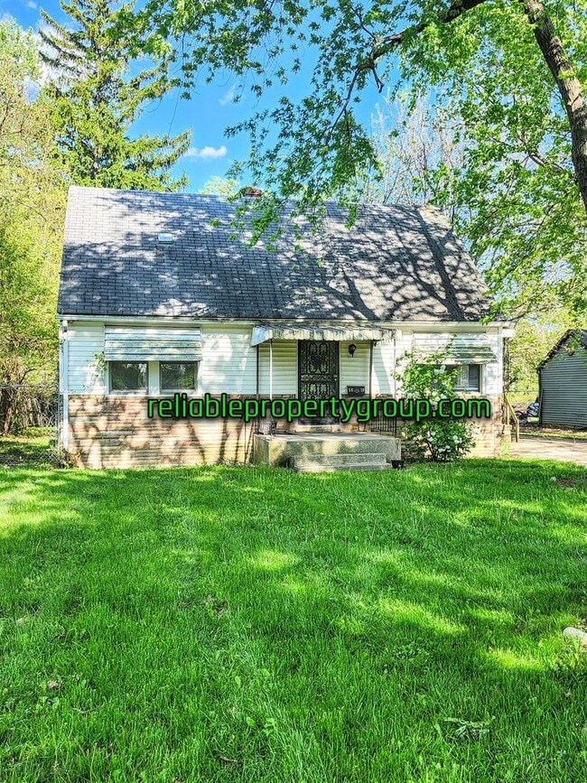Building Photo - New Listing in Fort Wayne