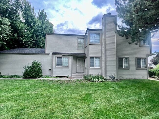 Photo - 7534 Whimbleton Way