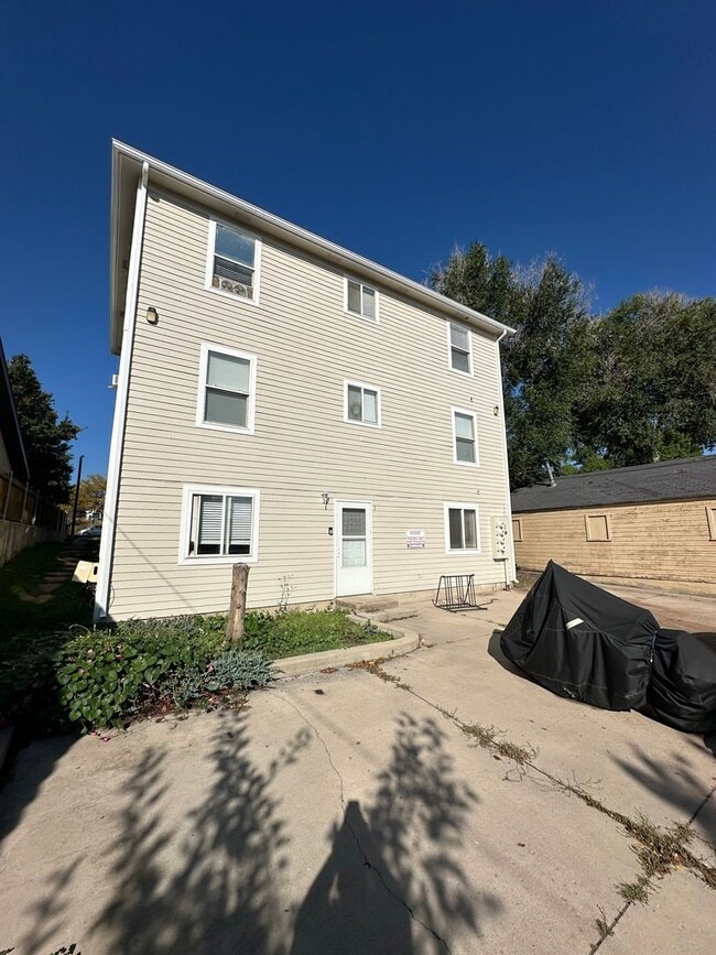Photo - KM2020 Unit 1