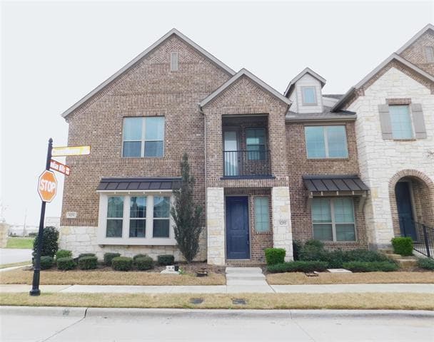 Building Photo - 1255 Casselberry Dr