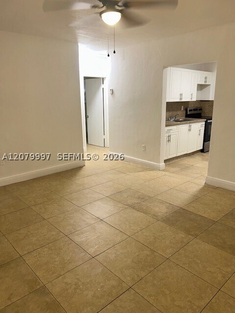 Building Photo - 4982 NW 16th Ave Unit -