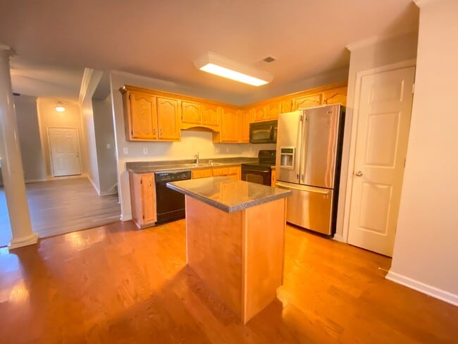 Photo - 3 bed, 2.5 bath house in Olive Branch near...