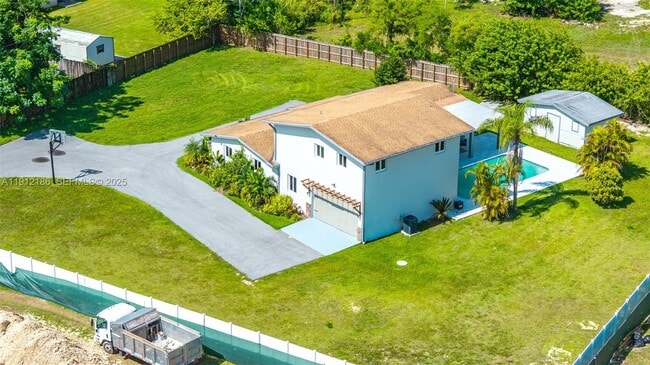 Photo - 19450 SW 125th Ave