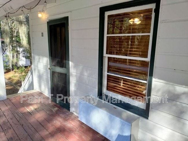 Photo - 11 Southwood Dr