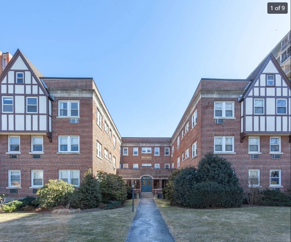 Photo - 77 Glenbrook Rd Unit 208