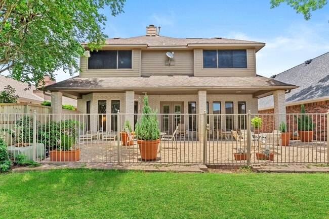 Building Photo - 4513 Country Club View