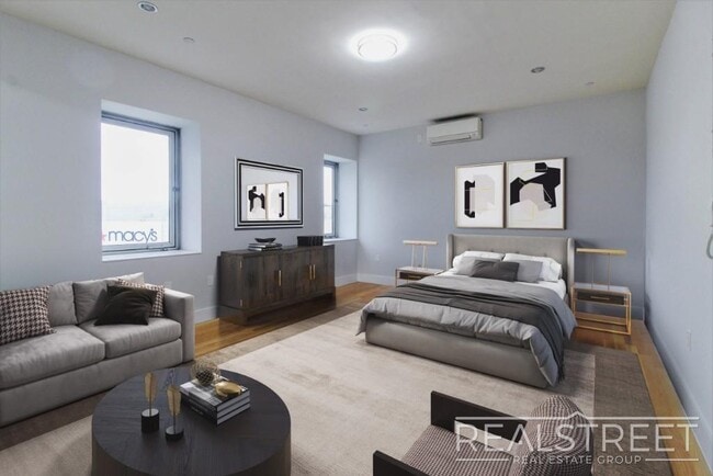 Building Photo - LUXURY Studio in Queens!