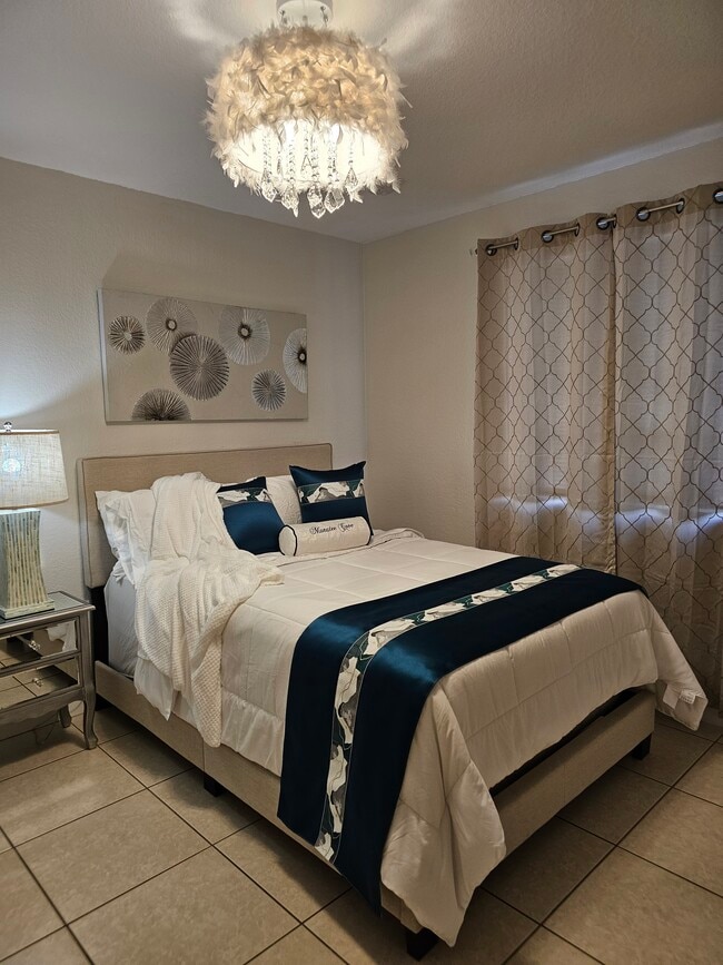 Photo - 7702 NE 3rd Ct Apartments