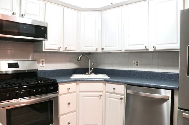 Photo - 103 Woodhollow Dr