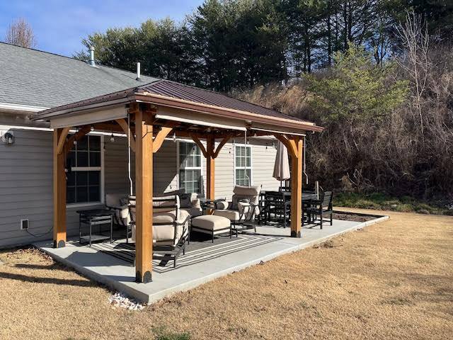 Photo - 134 Brookstone Ct