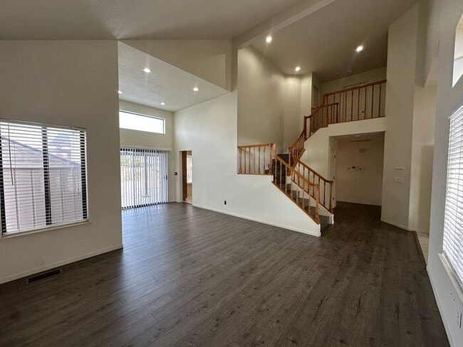 Photo - 5375 Santa Rosa Ave