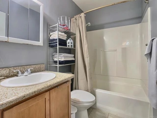 1386 E Madison Ave Unit 12