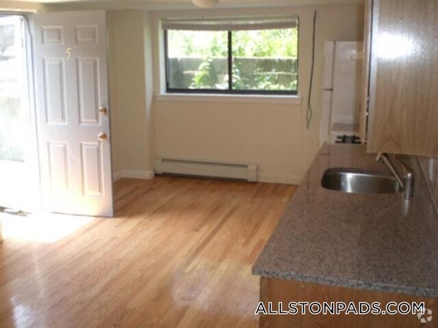 Building Photo - 4 President Terrace Unit B Rental