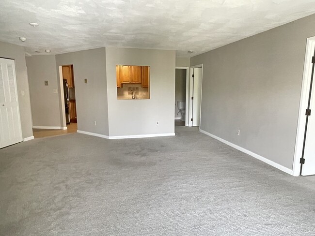 Photo - 215 Thomas E. Burgin Pkwy Condo Unit 32