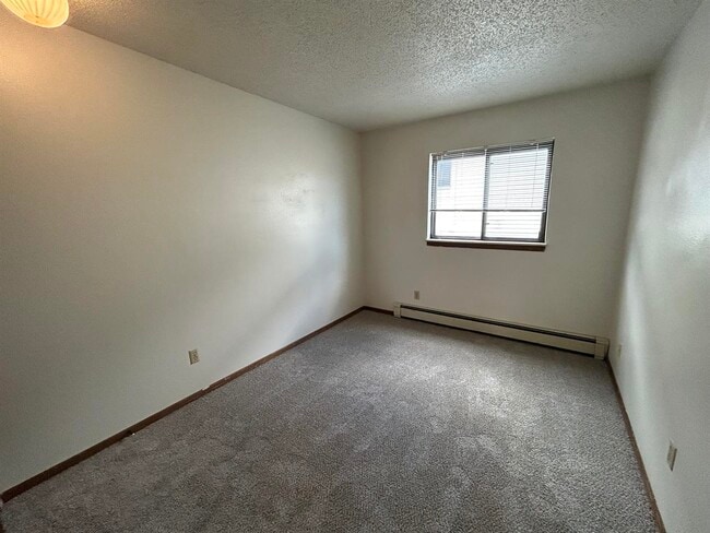 Photo - 430 S Van Buren St