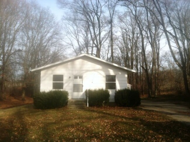 Building Photo - 1128 Napoleon Rd Rental
