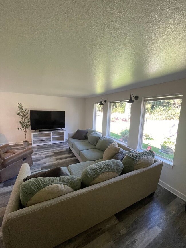 Photo - Charming 4-Bedroom with Open Floor Plan & ...