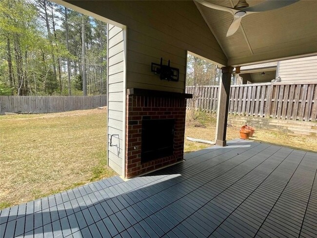 Photo - 3483 Lost Oak Dr NE