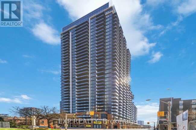 Photo - 75 James St S Unit 1025