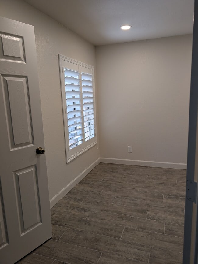 3rd bedroom (office-den) - 6350 N 78th St