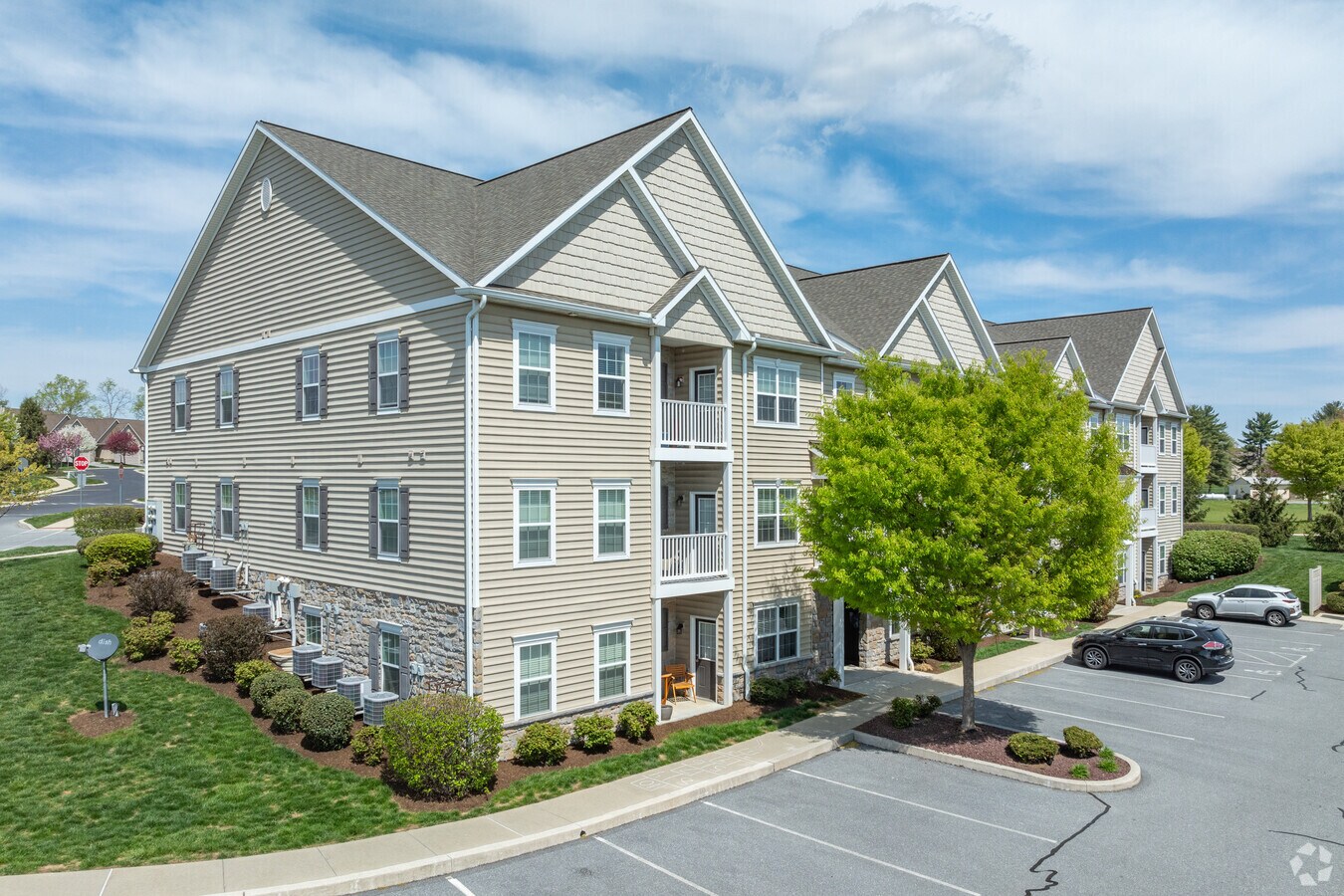 Photo - The Pointe at Elm Tree