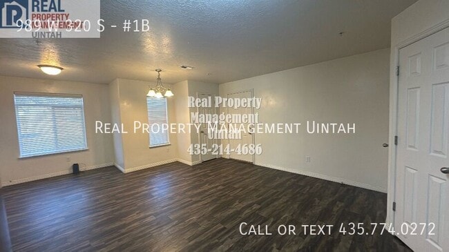 Photo - 320 S Vernal Ave Unidad #1B