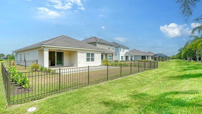 Photo - 10105 Canaveral Cir