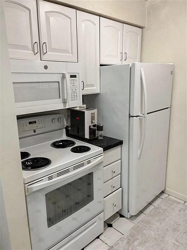 Photo - 723 W Madison St