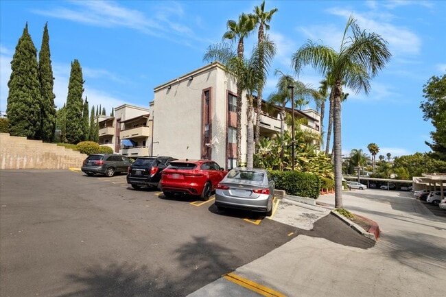 Building Photo - 5885 El Cajon Blvd Unit 204 Rental