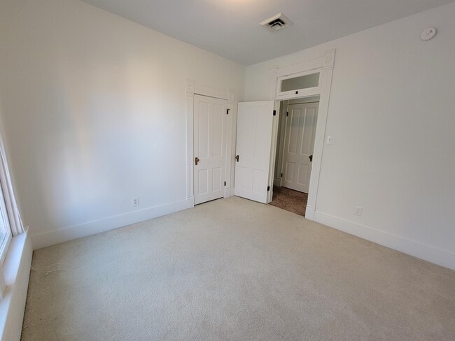 Photo - 1105 1/2 Ave F Unit 1105 1/2 Upper