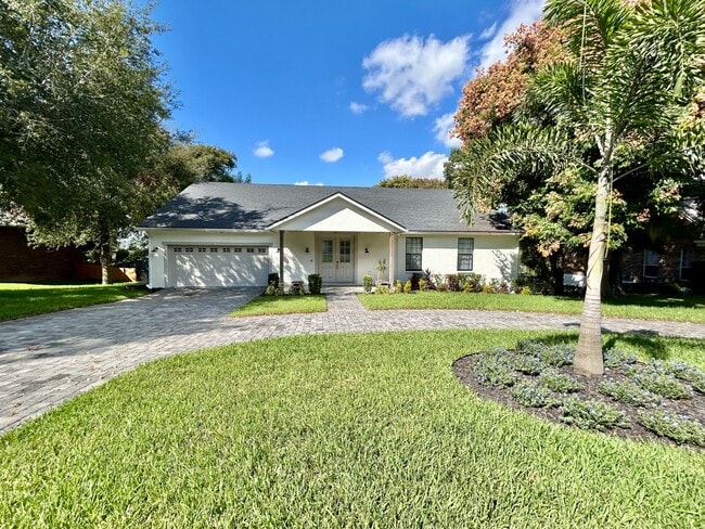 Photo - 1027 Campbell Ave