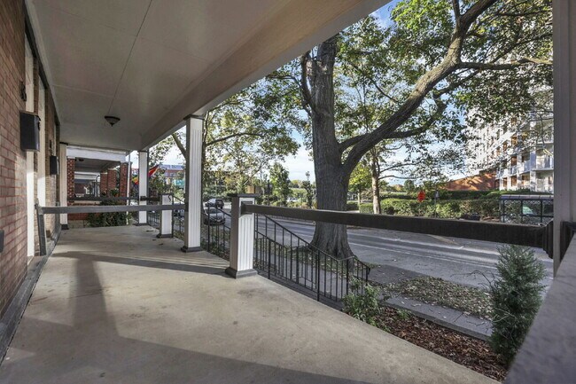 Photo - Stunning Restored 4BR Home Steps from Goodale Park & the Short North