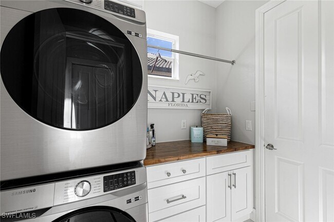 Photo - 6096 Dogleg Dr House