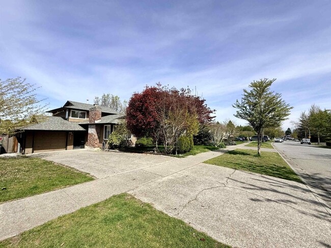 Photo - 15457 Poplar Dr