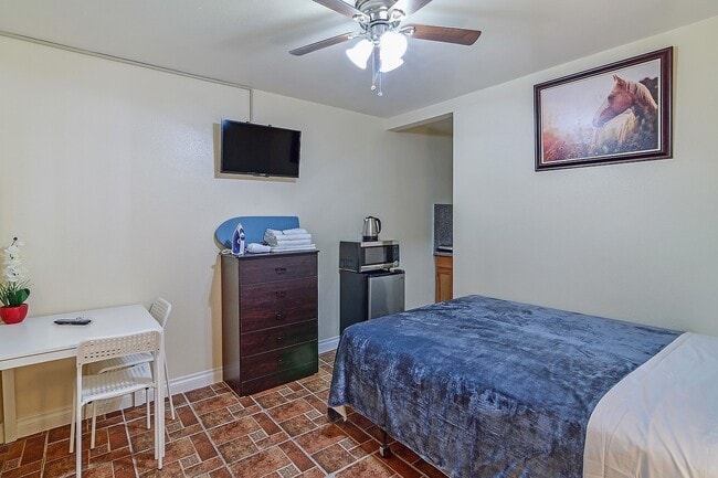 Photo - West Adams Studios