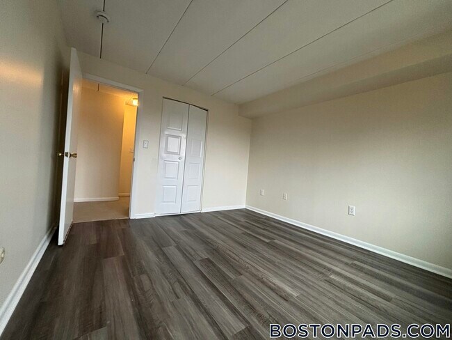 Photo - 51 Hill Rd Unit 306