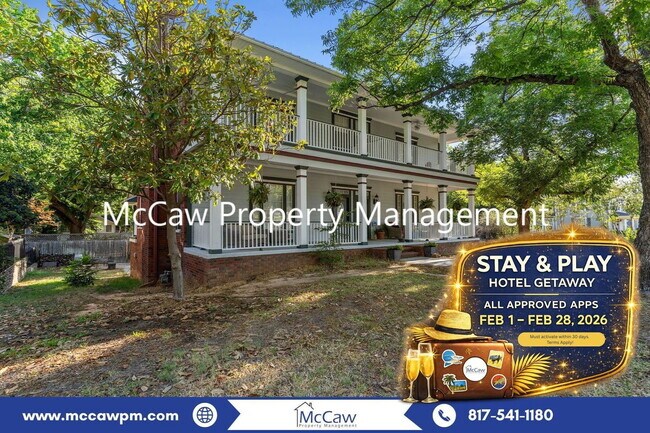 Building Photo - 302 W Spring St