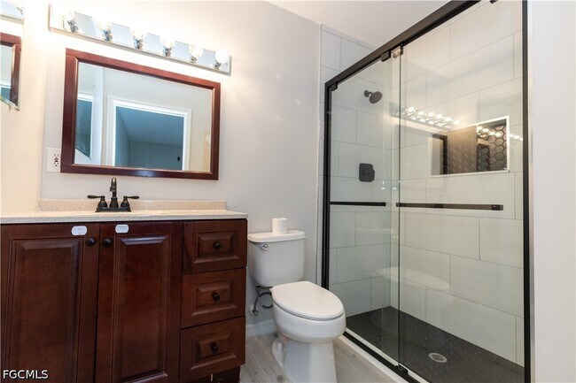 Photo - 417 SE 21st Terrace