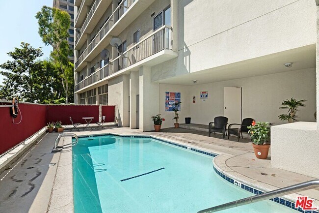 10751 Wilshire Blvd Unit 1002