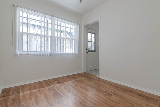 2019-2021 S Sherbourne Dr