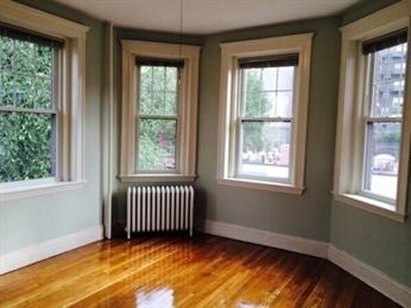 Building Photo - 1576 Commonwealth Ave Unit 10 Rental