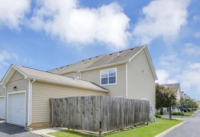 120 Gifford Rd