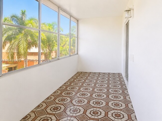 Photo - 308 Village Green Cir W Unit 308