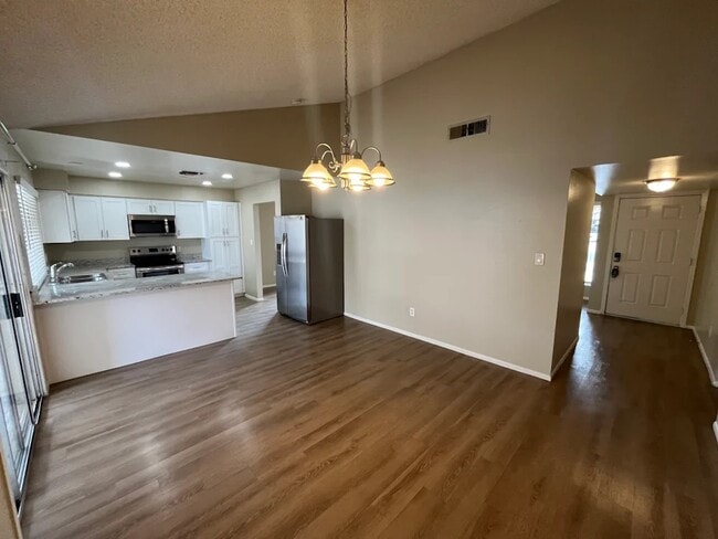 Photo - 5833 W Comet Ave