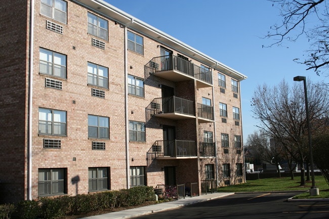 Photo - Columbia View