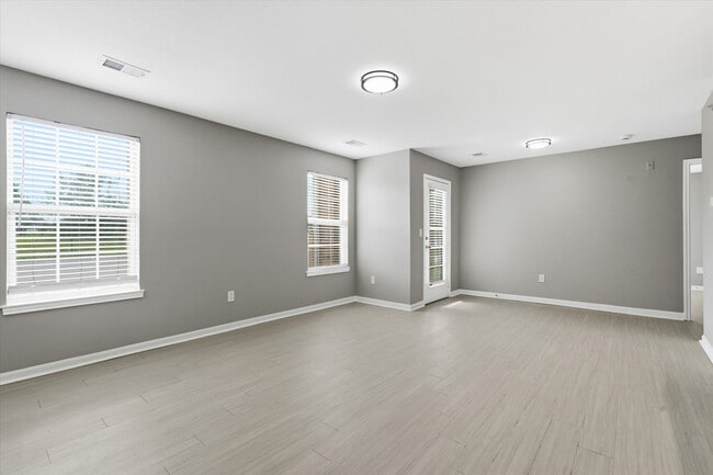 Photo - Villa Estates at Lenexa
