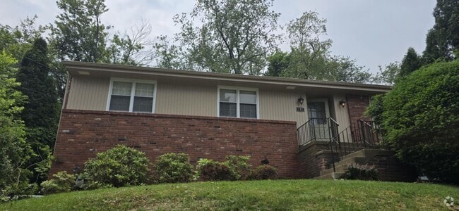 Building Photo - 3BR Ranch House for Rent in Upper St. Clai...